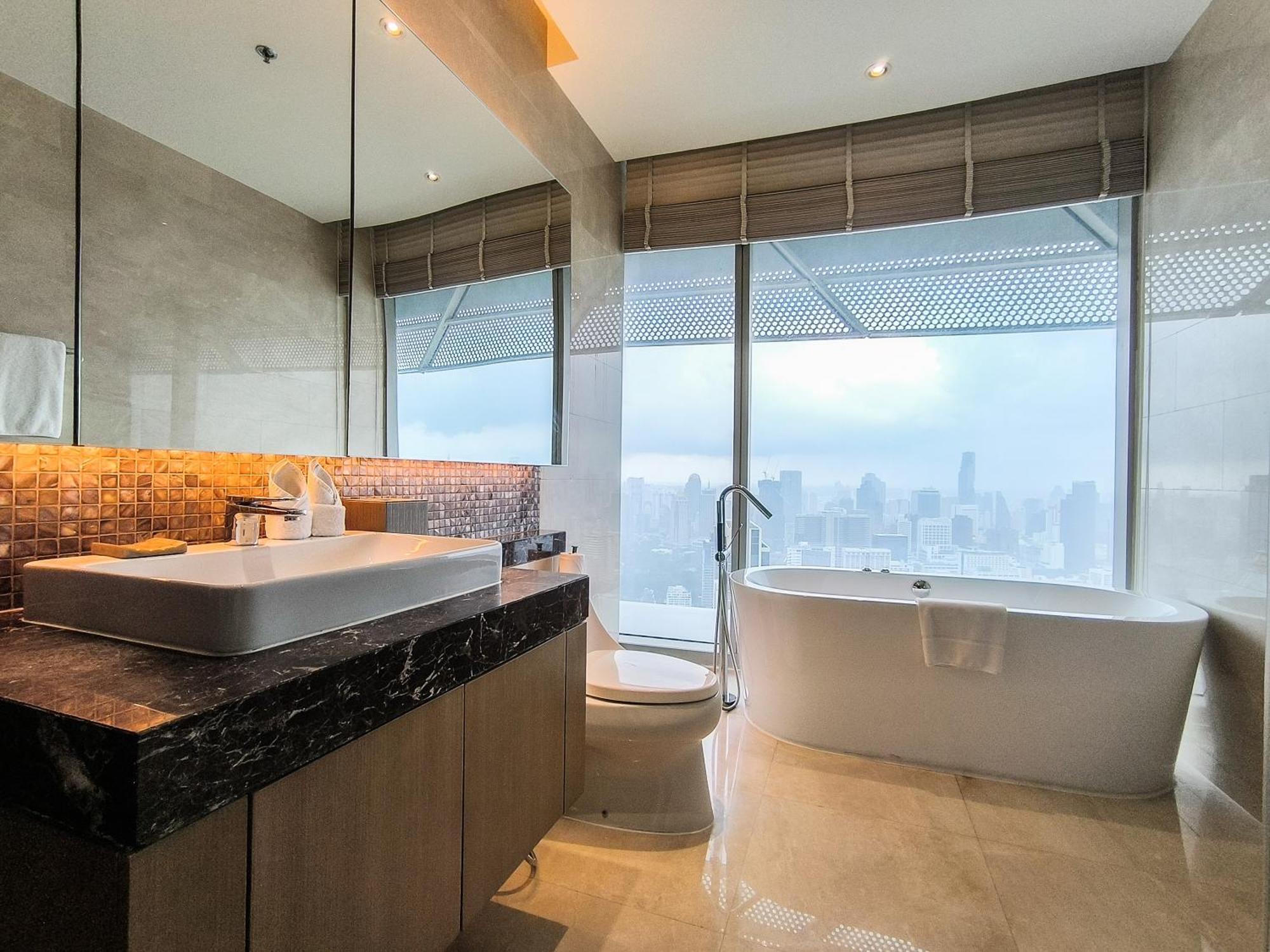 Magnolias Ratchadamri Boulevard Serviced Residences بانكوك الغرفة الصورة